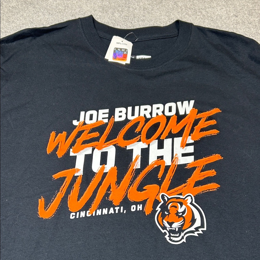 NWT NFL Team Apparel Cincinnati Bengals Joe Burrow T-Shirt